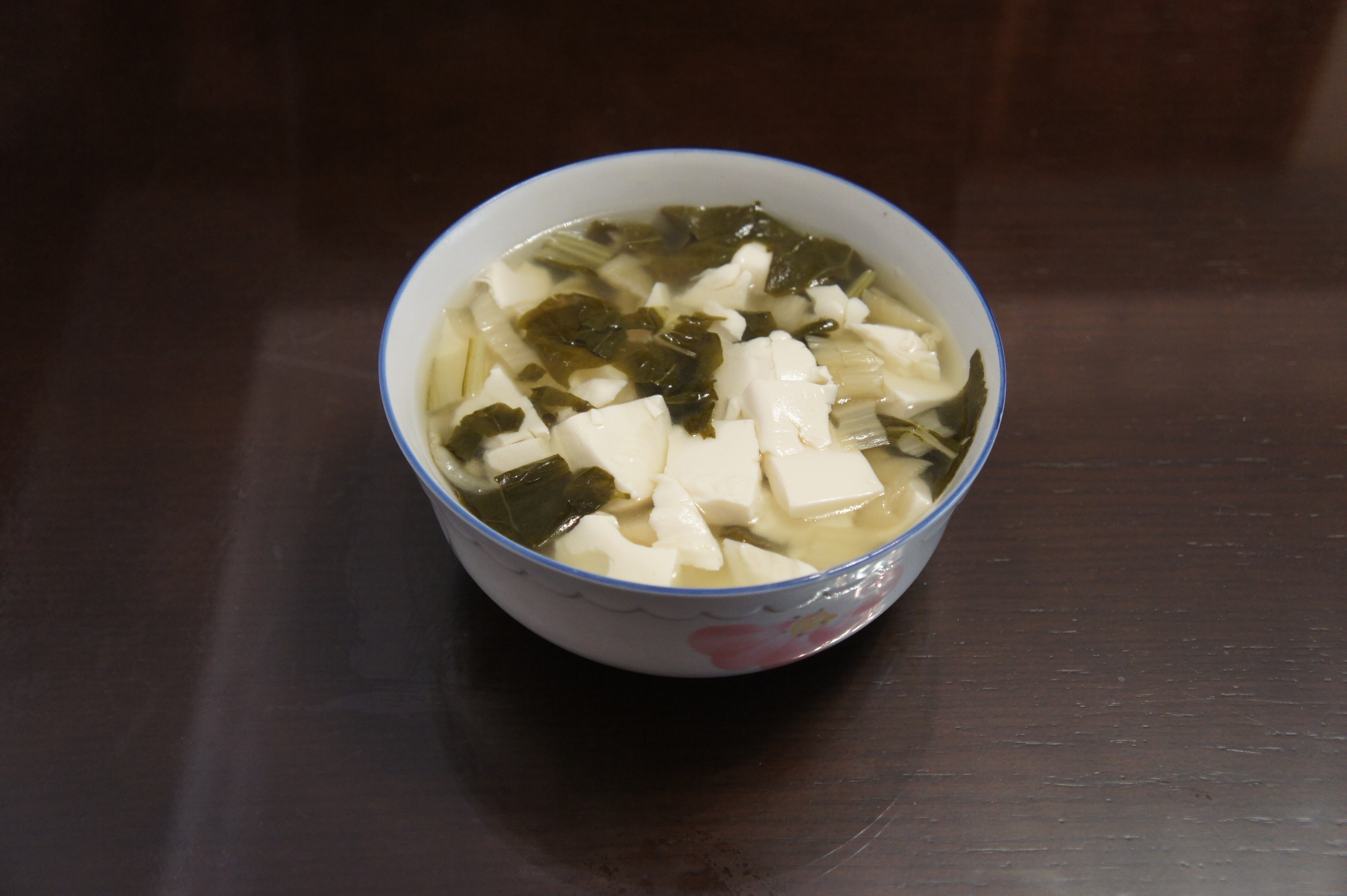 茶卯卯做的咸菜炖豆腐