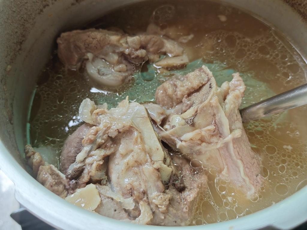滋补降火筒骨汤