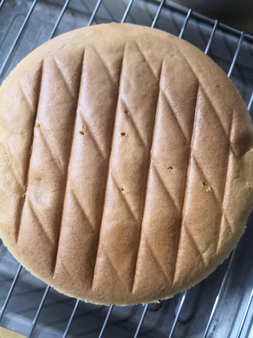 入口即化的Q弹抖臀淡奶油蛋糕🍰淡奶油消耗✌