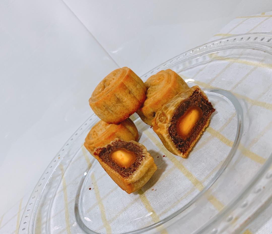 广式月饼——蛋黄莲蓉月饼