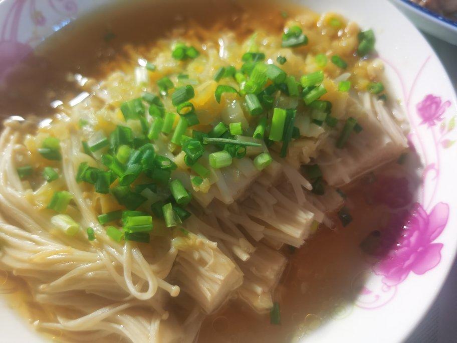 蒜蓉蒸金针菇
