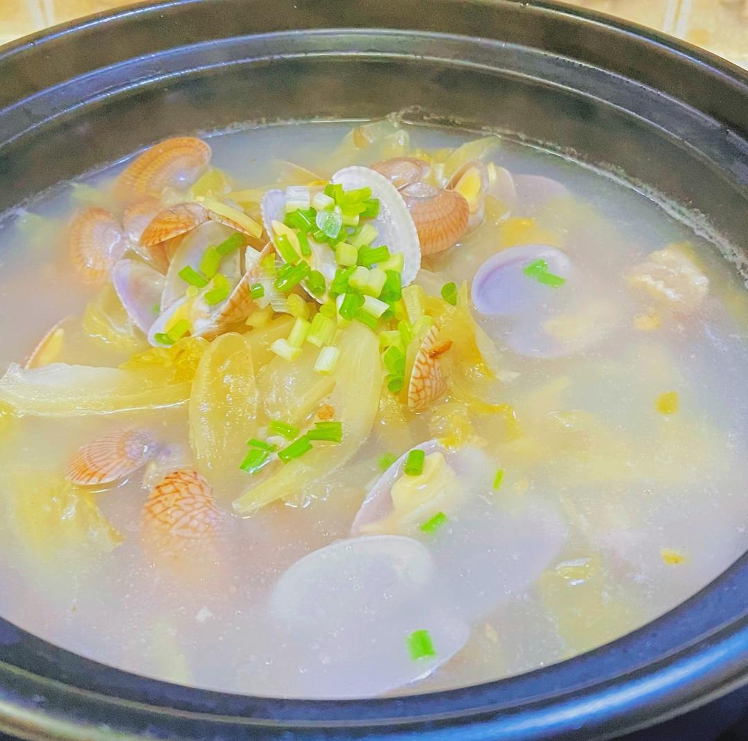 潮汕咸菜花蛤汤