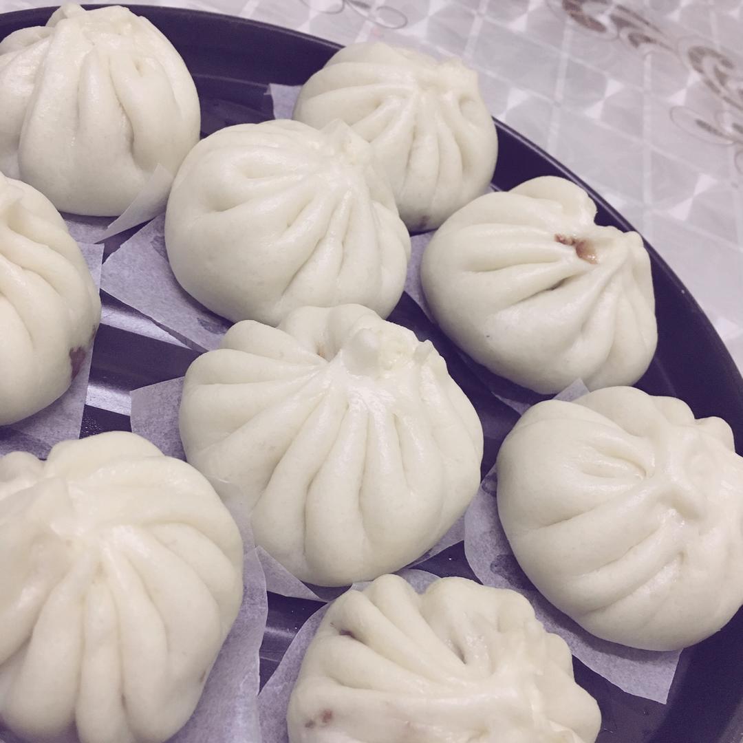 鲜肉包子