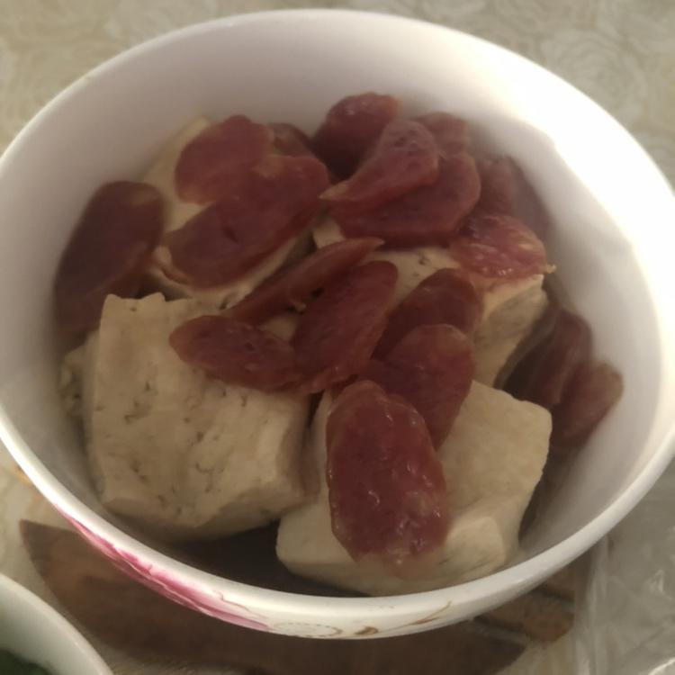 剁椒腊味蒸臭豆腐