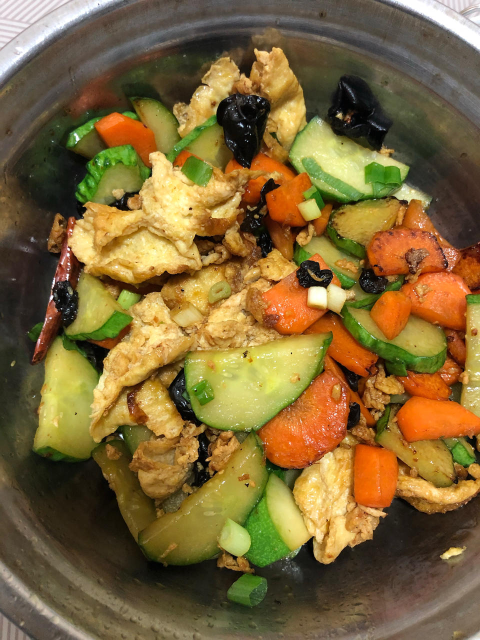 黄瓜炒鸡蛋 （青瓜炒鸡蛋）