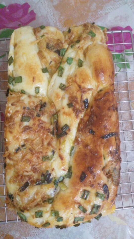 香葱肉松手撕吐司