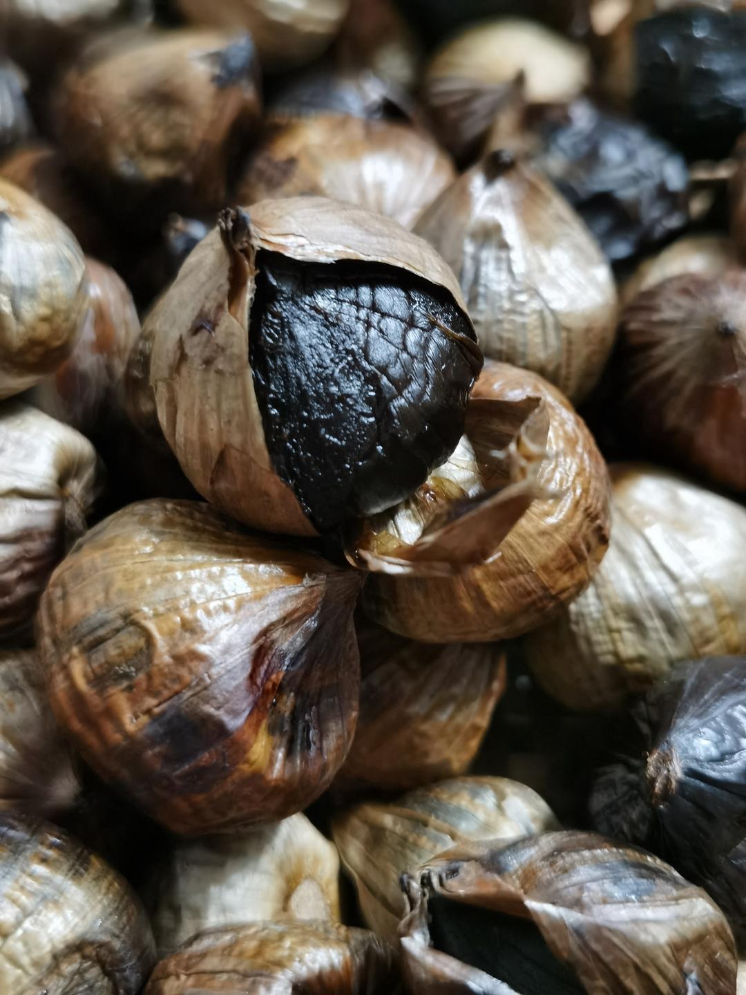 黑蒜～（家庭简易电饭锅版）