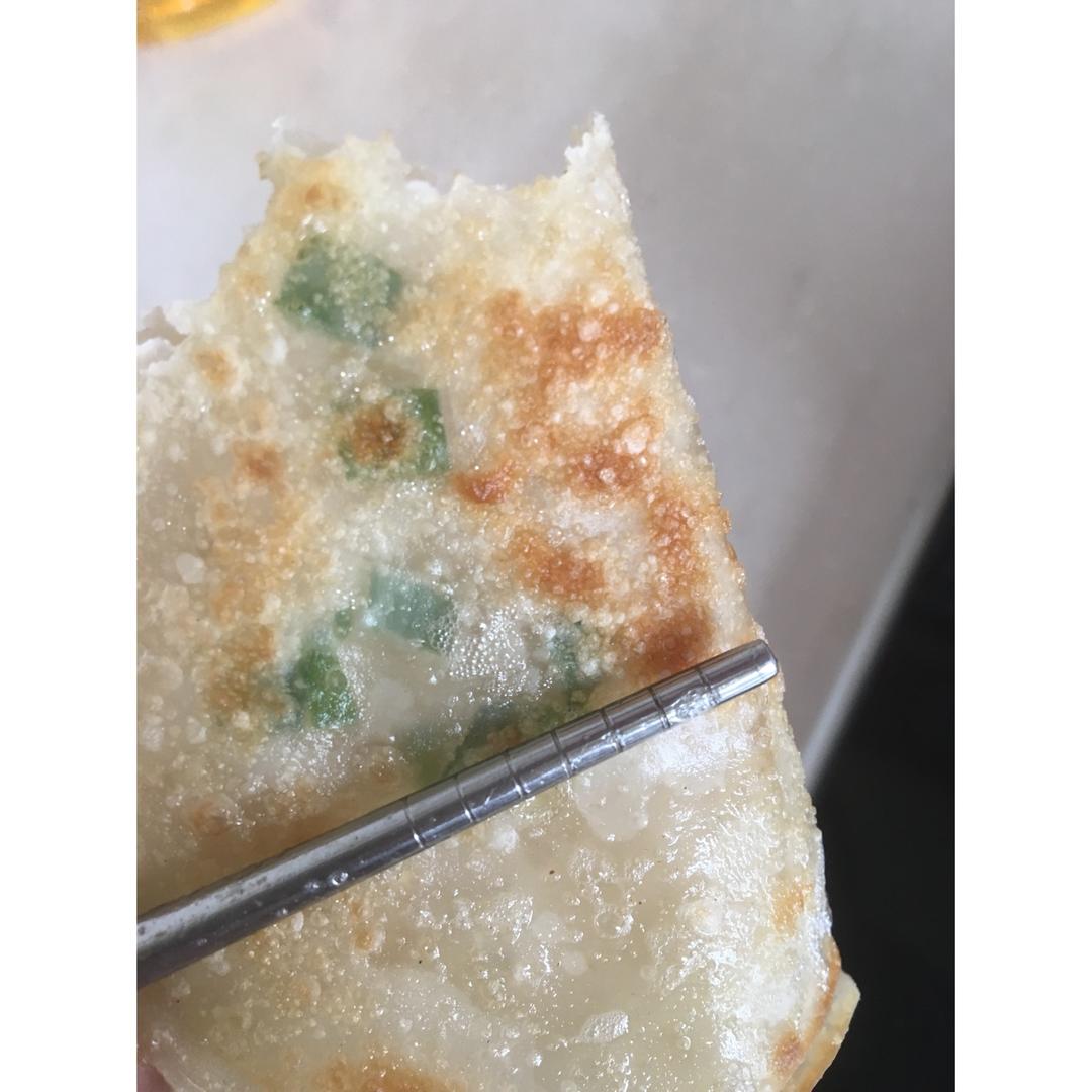 鸡蛋葱油饼                  （更新饼坯保存方法）