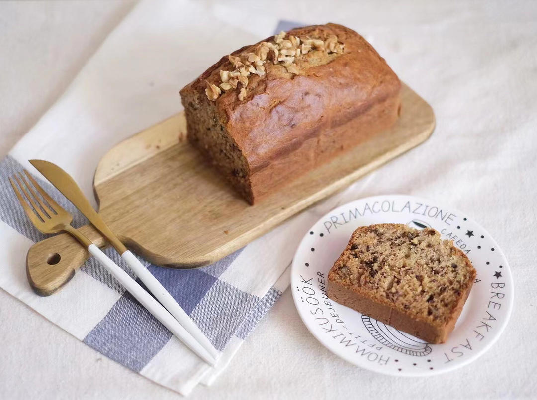 星巴克香蕉核桃蛋糕（Banana loaf）