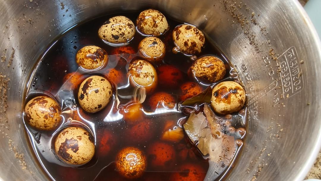 卤五香鹌鹑蛋（超简单版）