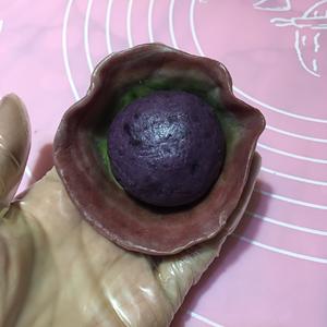 和彩虹一样美腻的彩色紫薯蛋黄酥~~附紫薯馅的做法的做法 步骤34