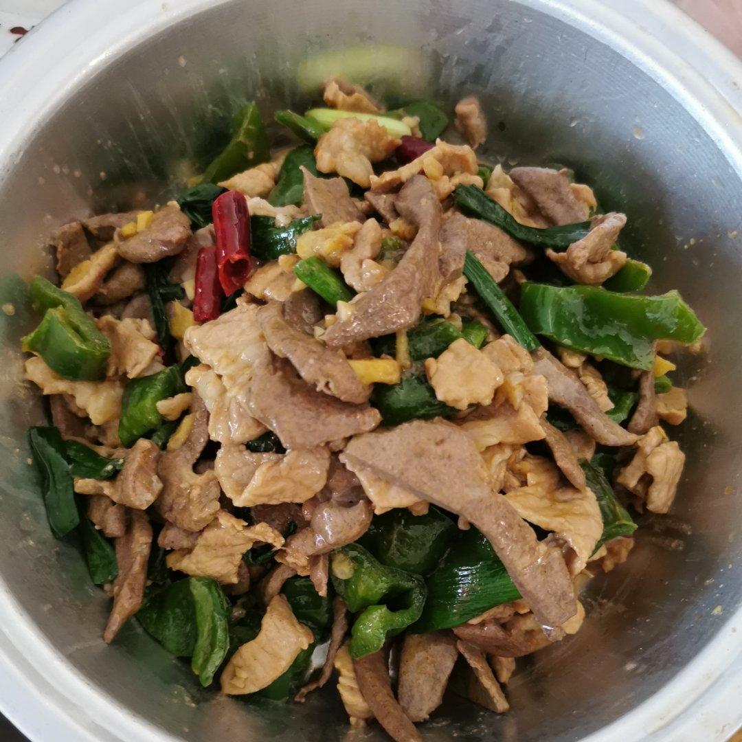 家常猪肝炒瘦肉（湖北天门炒三鲜）