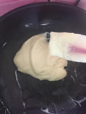 脆皮炸鲜奶（婴儿米粉脆皮，奶粉复原乳馅）的做法 步骤5