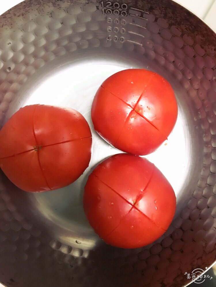 大家都会做的番茄炒鸡蛋的做法 步骤1