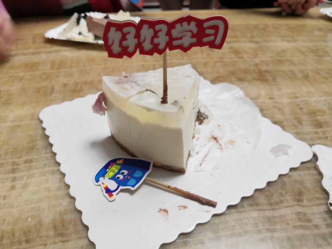 樱花酸奶慕斯蛋糕（免烤）