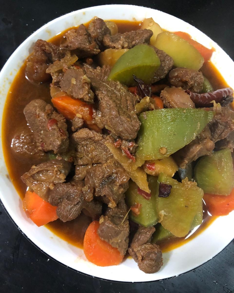 暖身广式羊肉煲