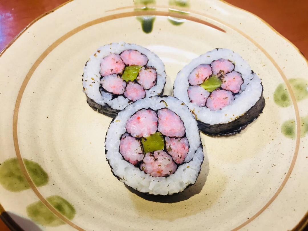 美腻的樱花寿司