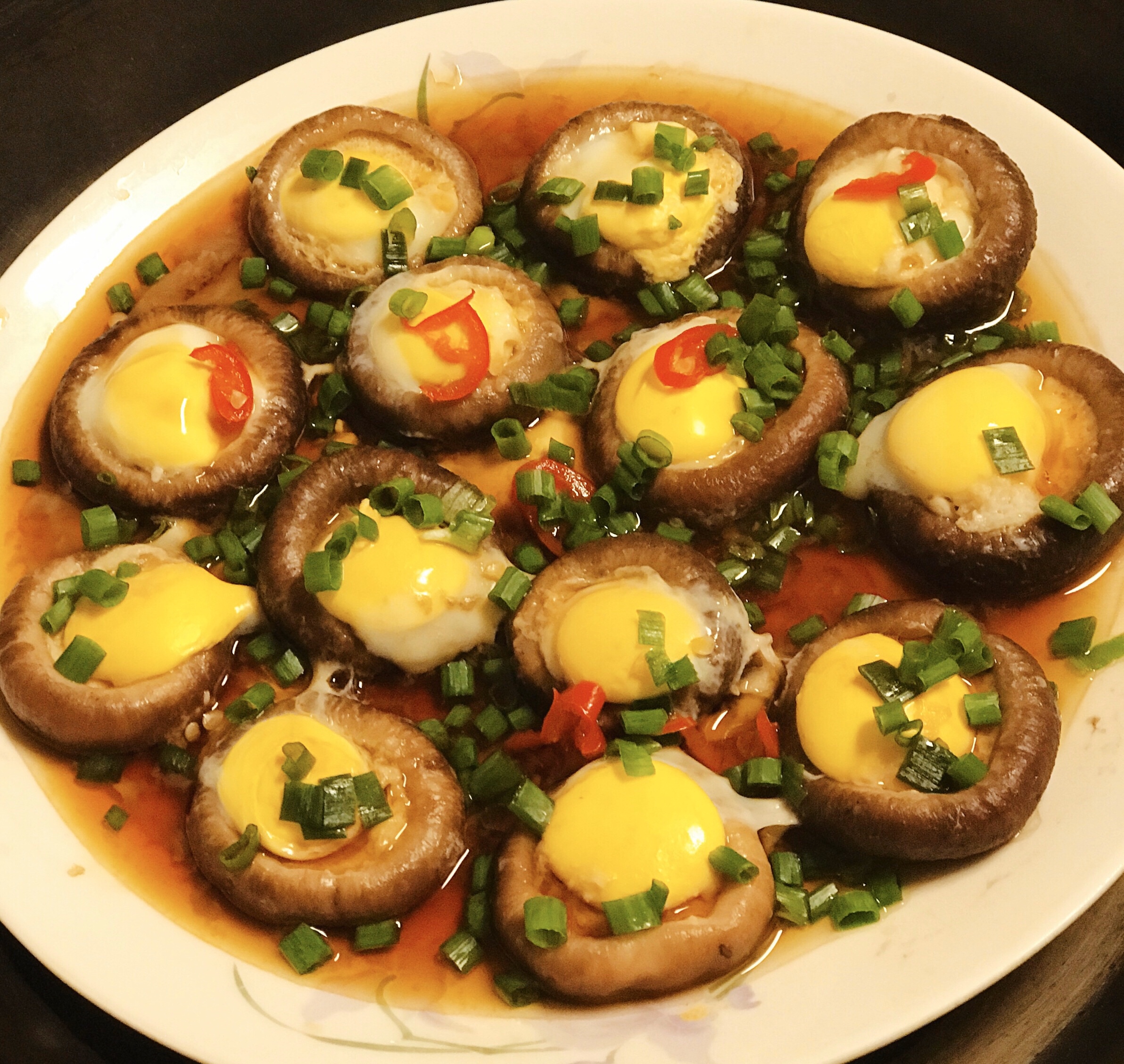 吉祥寓意菜丨圆圆满满·鲜香菇蒸蛋|年夜菜蘑菇蒸鹌鹑蛋