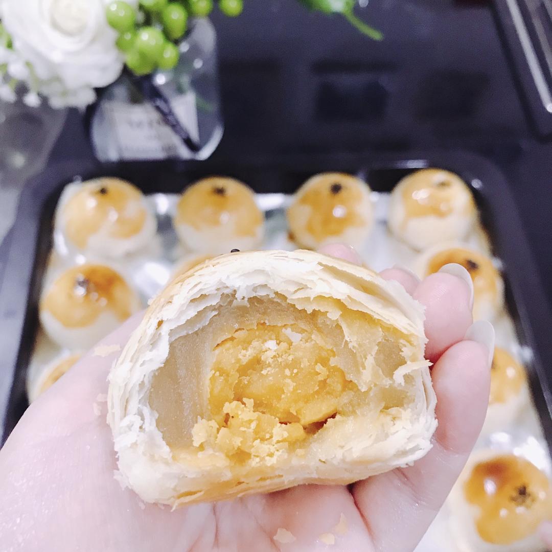 蛋黄酥