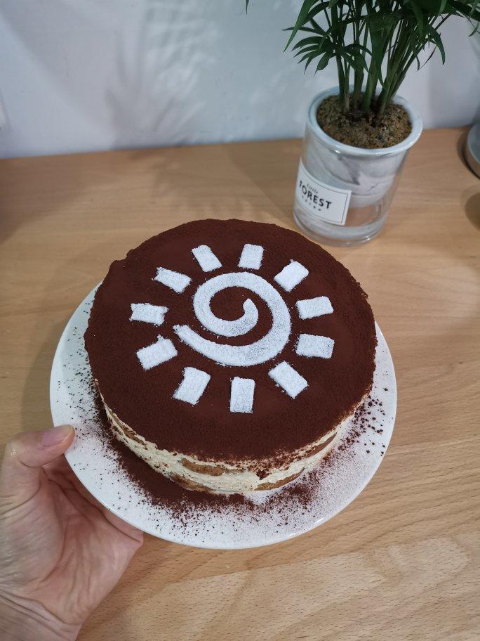 在欧洲学会的经典版提拉米苏