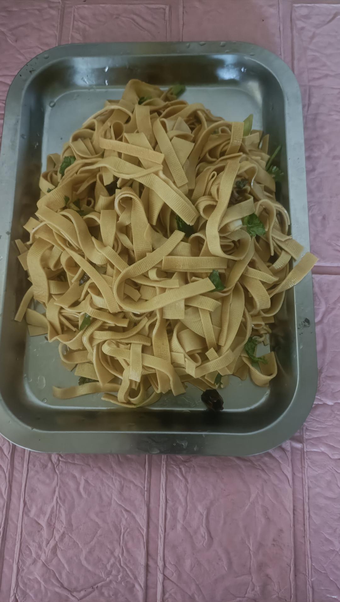 超级好吃的凉拌干豆腐丝
