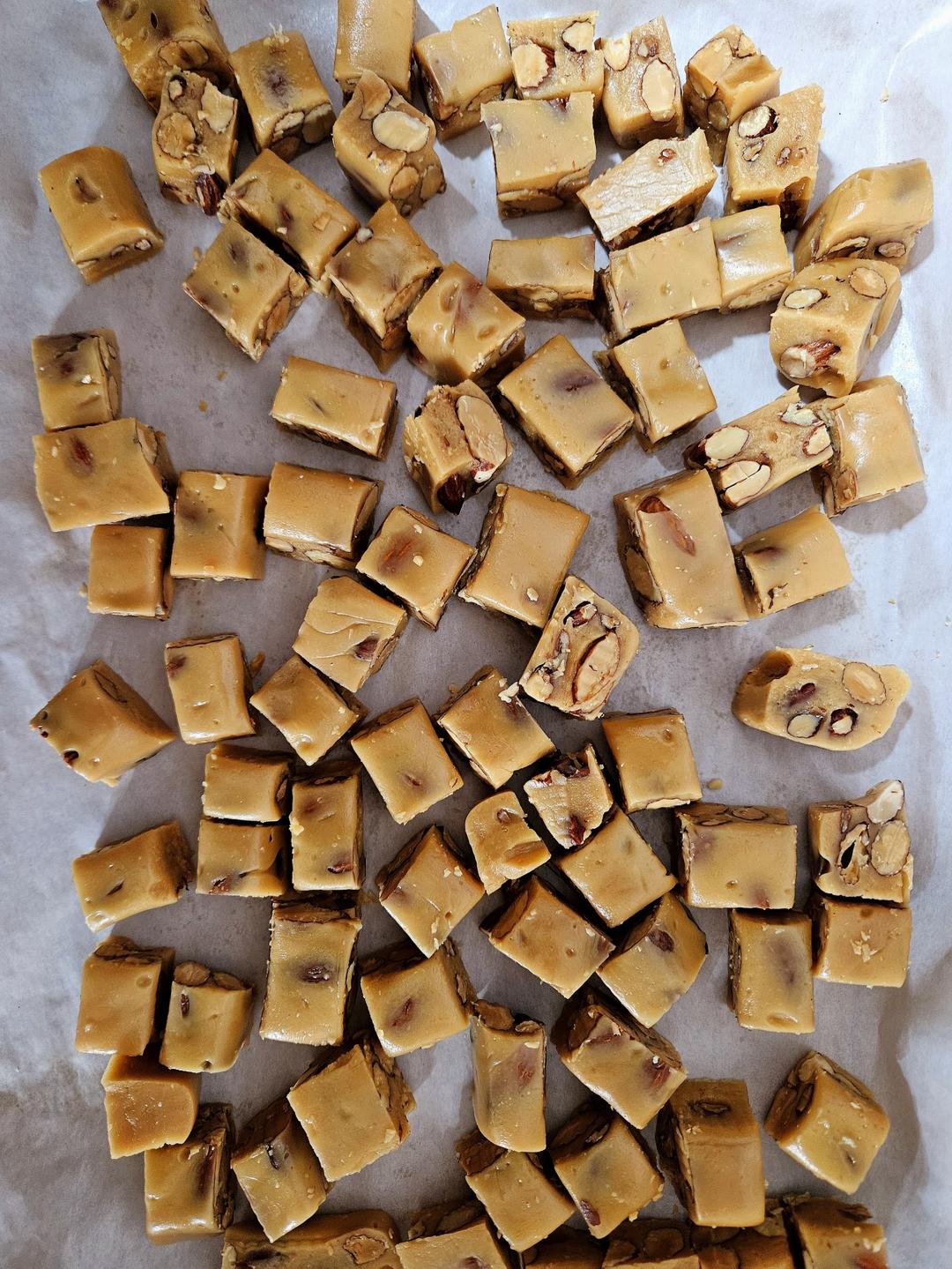👩‍🍳复刻皮爷太妃糖：配方就这么让我搞到了？