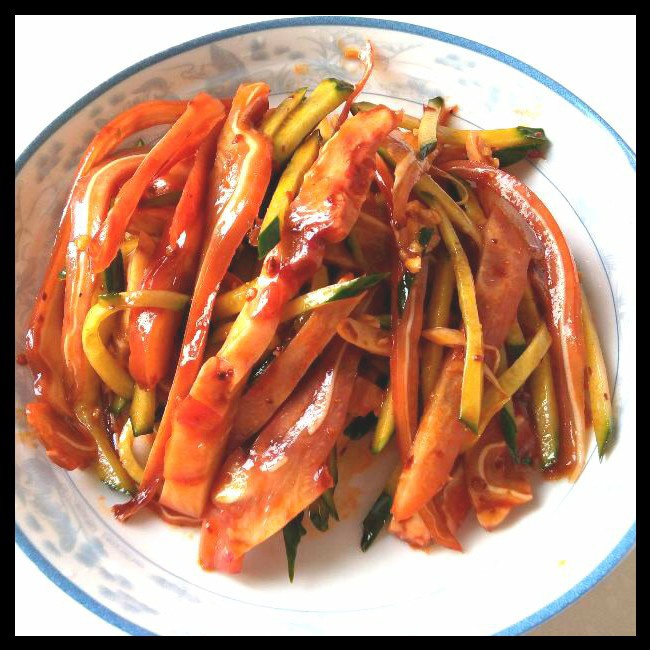 红油耳丝
