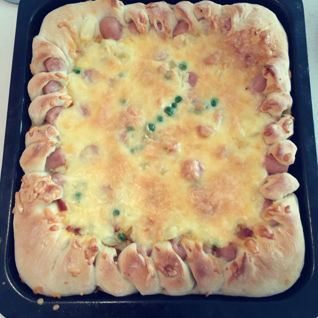 蘑菇火腿心花边比萨