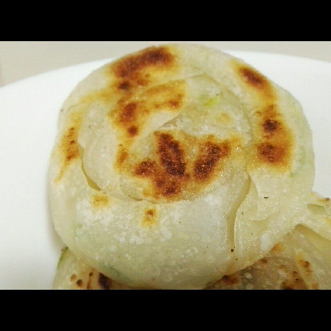 饺子皮葱油饼