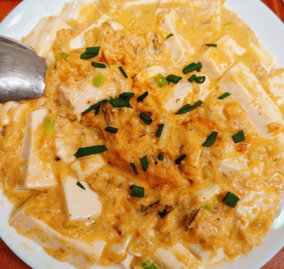 蛋黄蟹粉豆腐