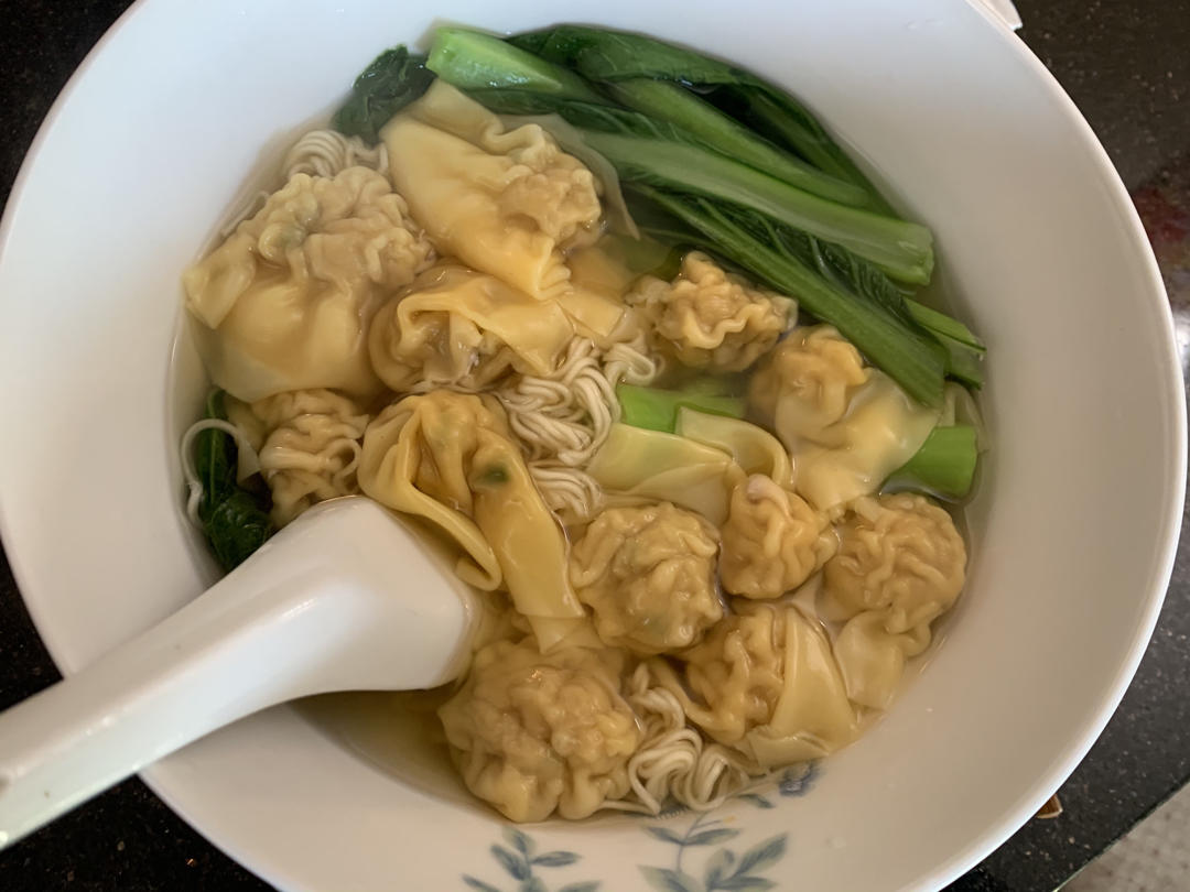 肉不柴的馄饨馅