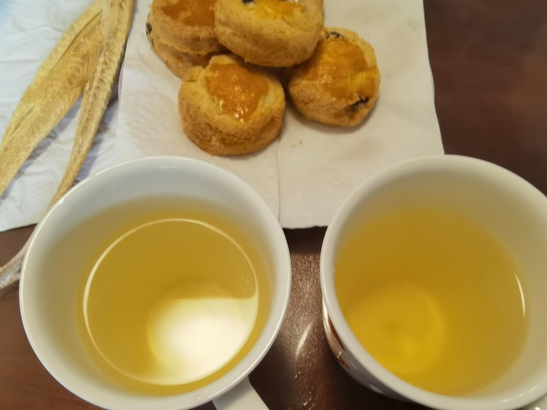 龙井茶的传统喝法