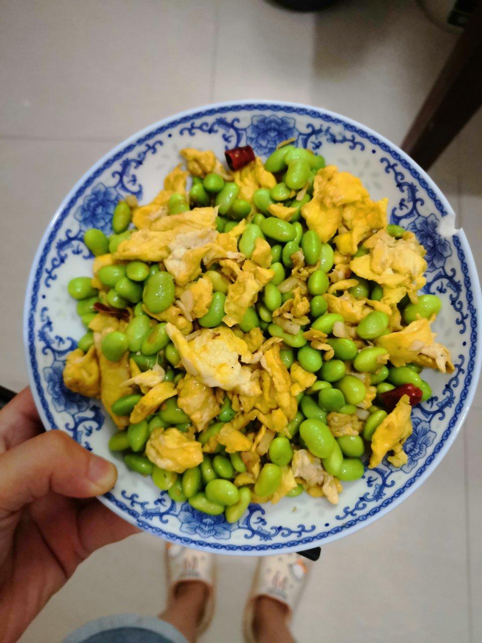 家常小炒—毛豆炒鸡蛋