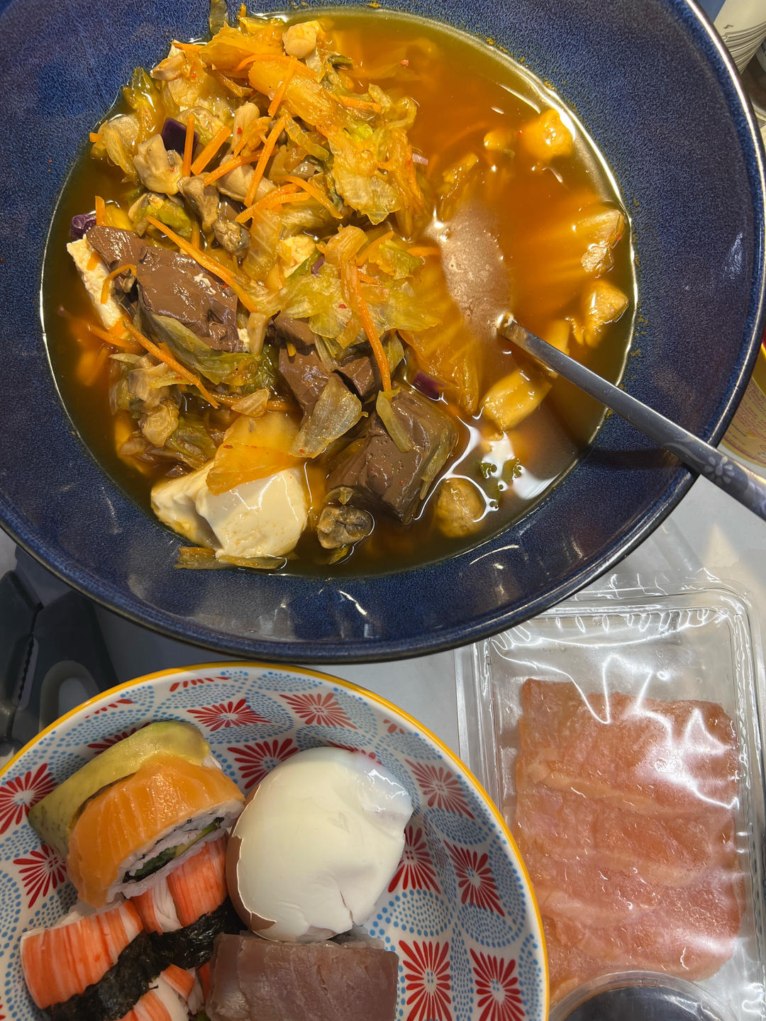 能吃三碗饭的红烧鸭血豆腐