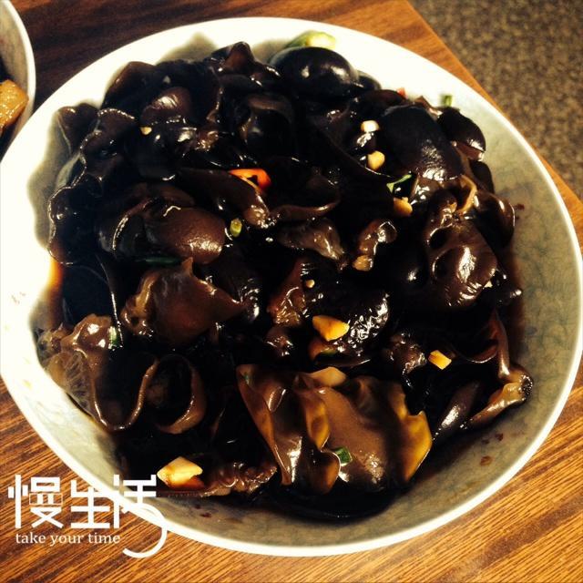 凉拌木耳