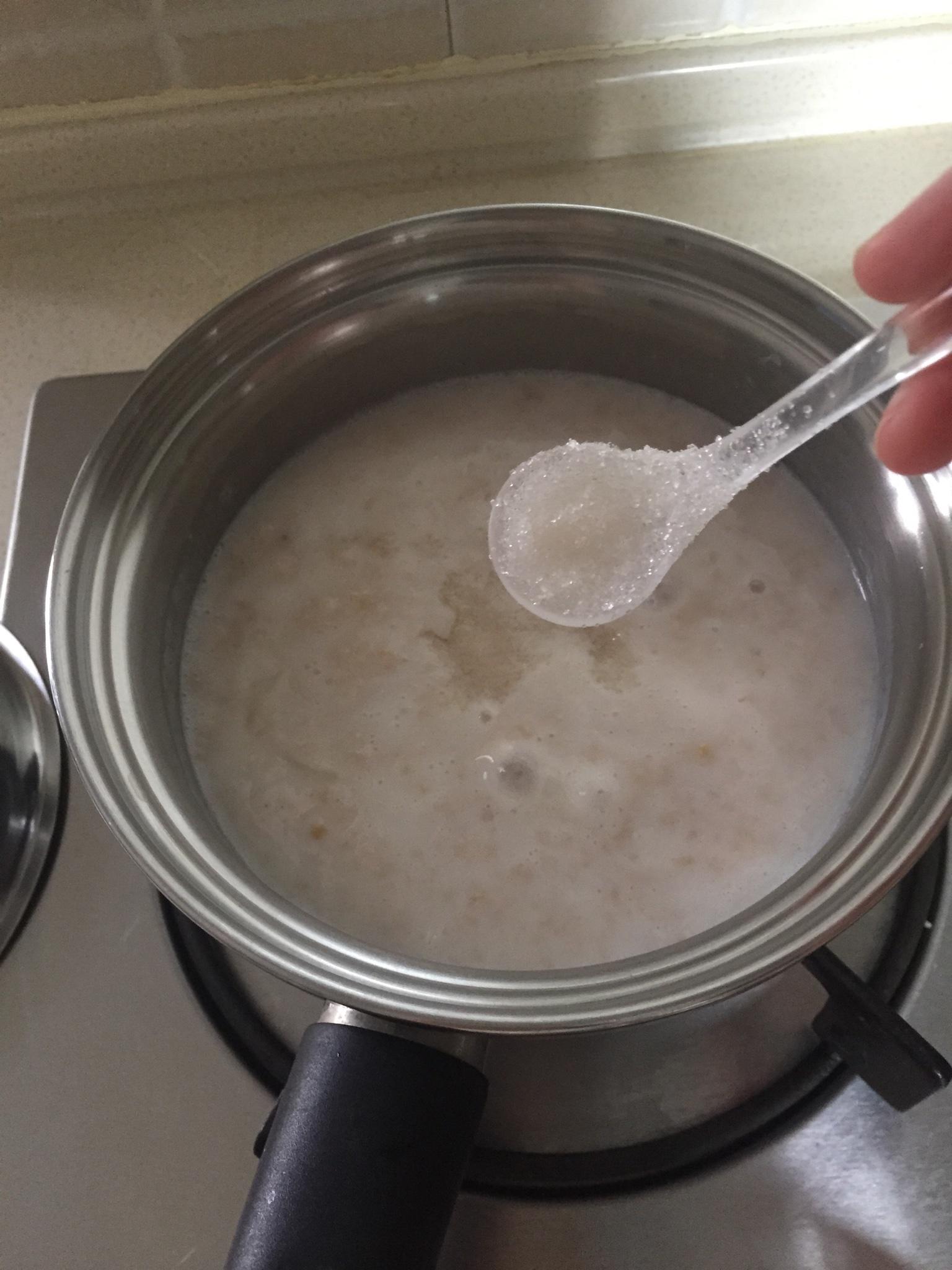 奶香花胶燕麦粥的做法 步骤4