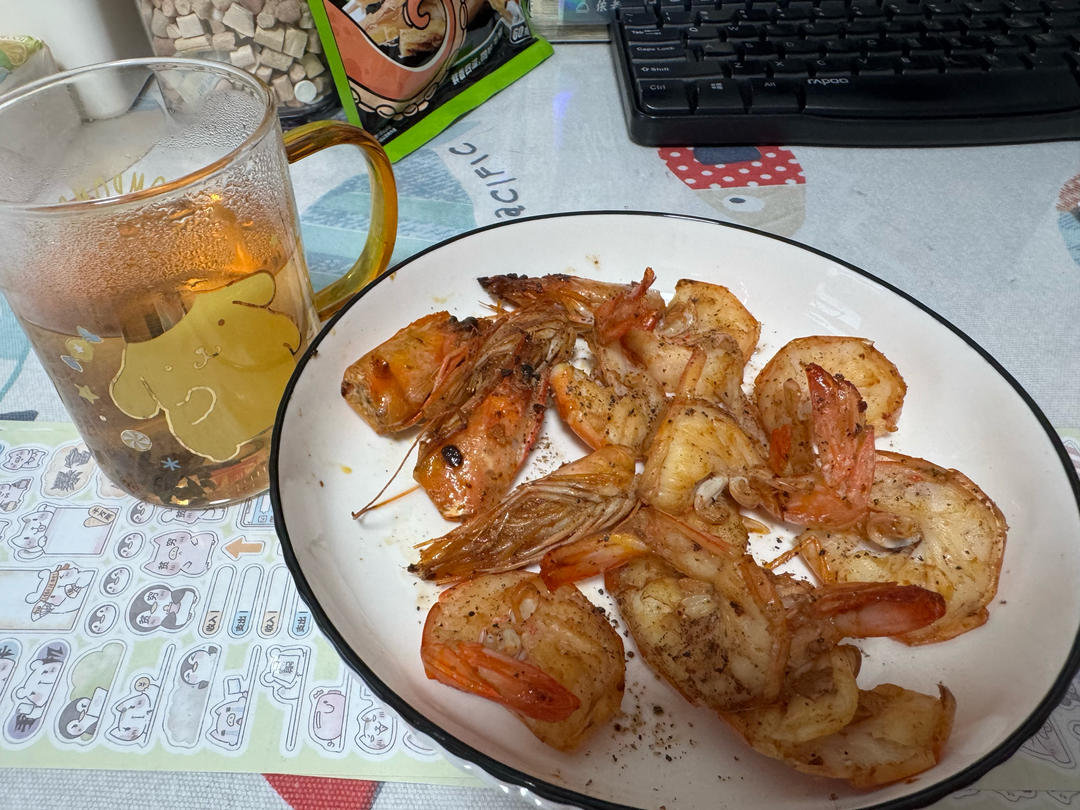 养猪场今日份的猪饲料