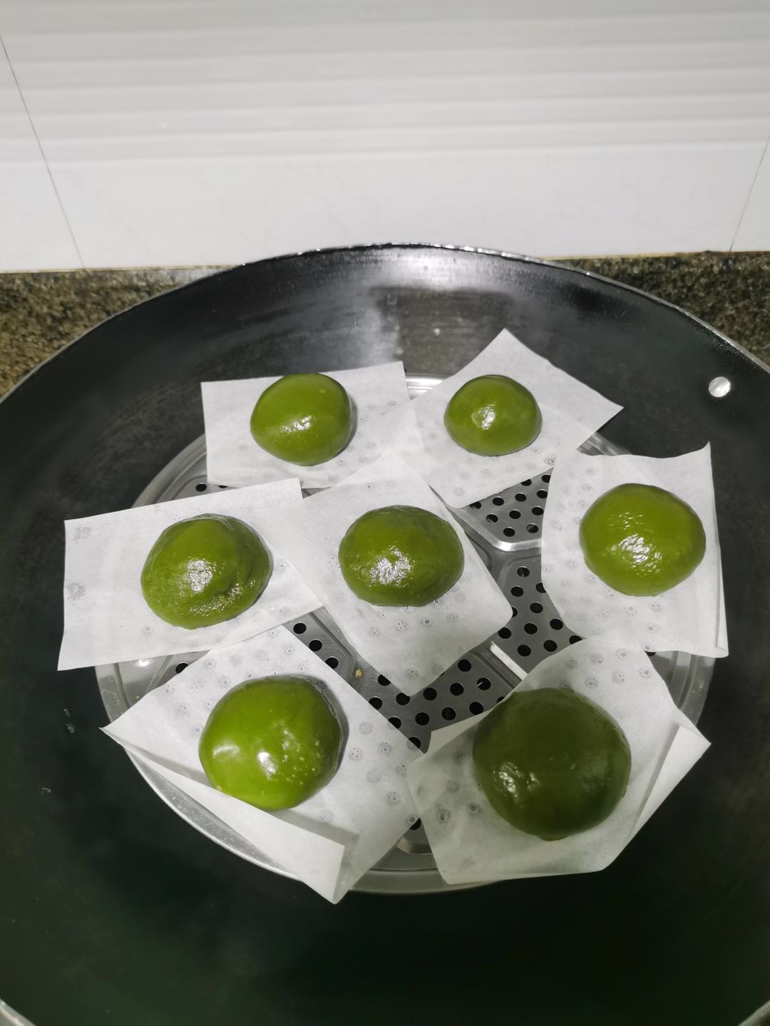 艾草青团-怎样才是一吃正宗又好吃的青团