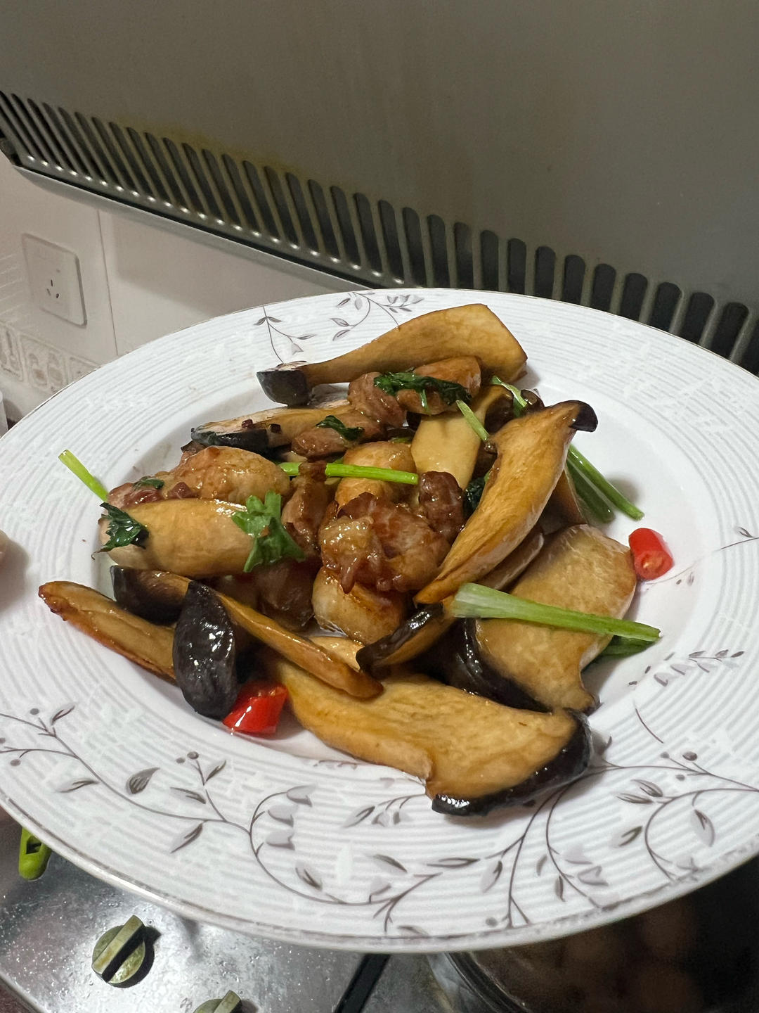 杏鲍菇炒肉