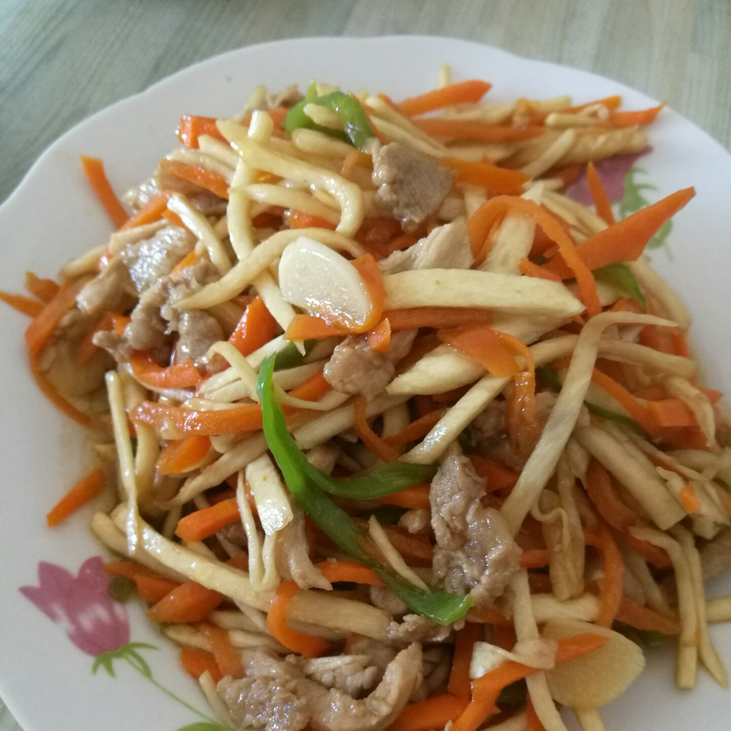 茭白肉丝