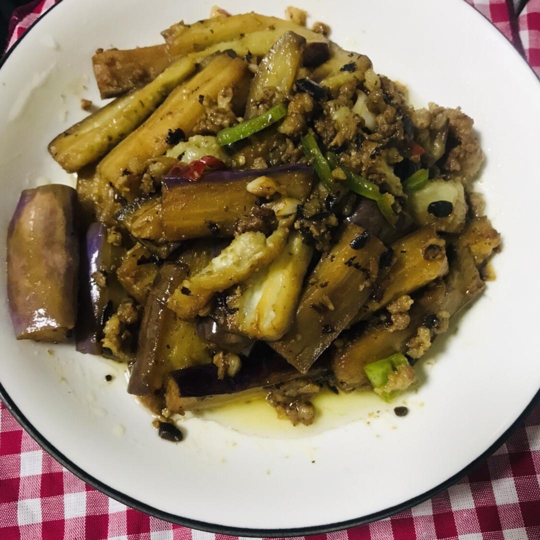 大人小孩都爱不释口的【蜂蜜牛奶小餐包】
