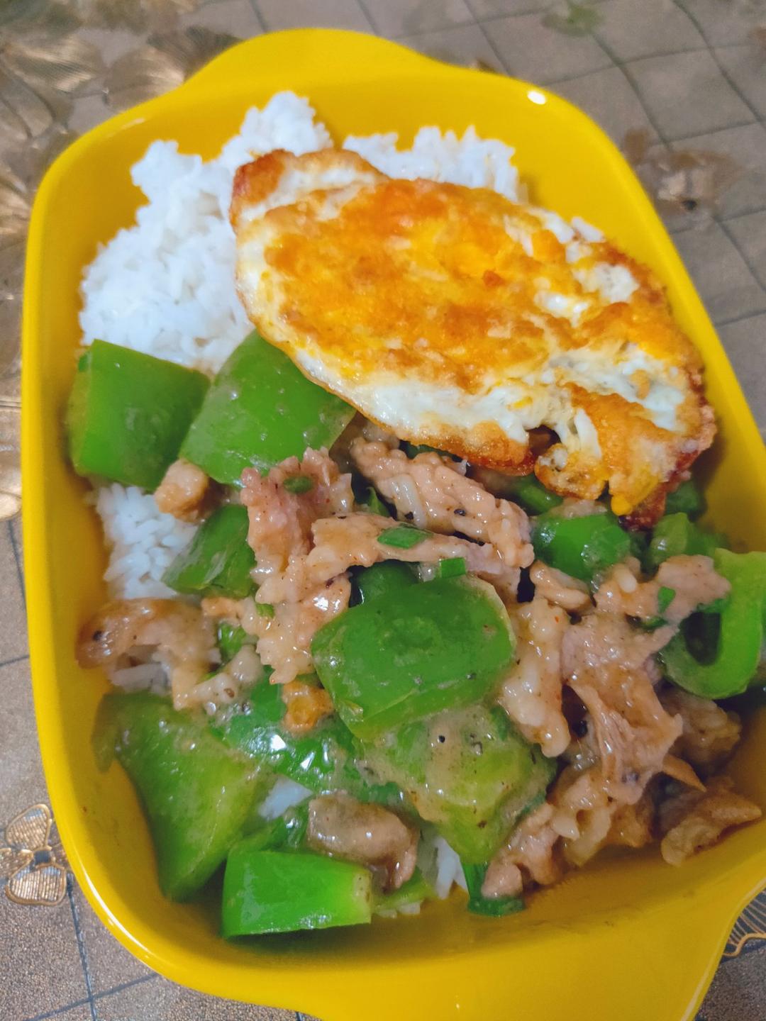 猪肉炒青椒