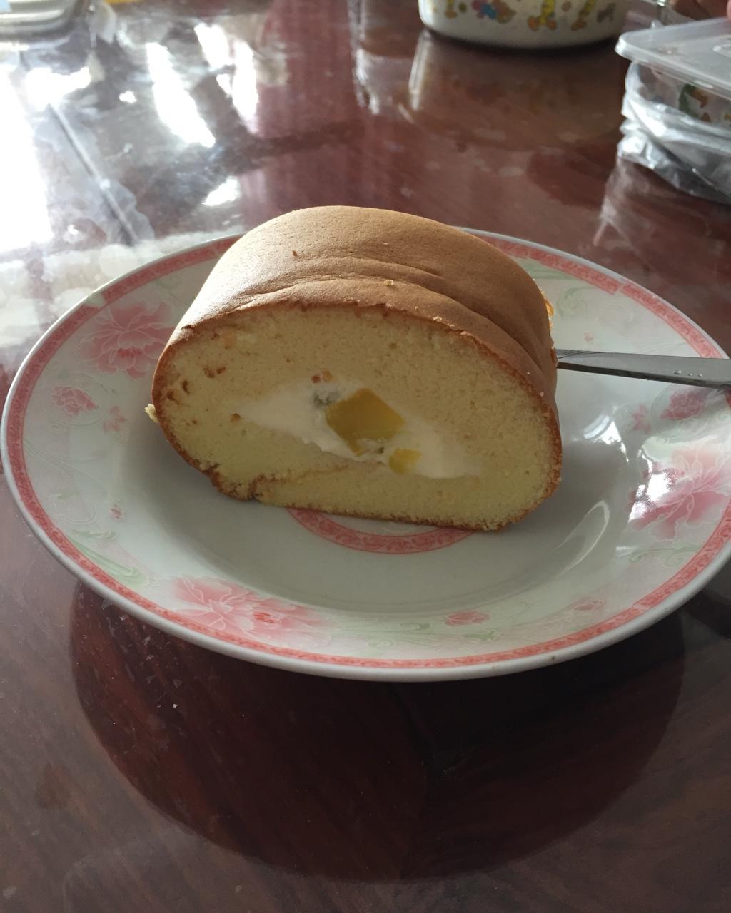 胖乎乎奶油芒果卷/不开裂不掉皮全过程详细图解烘焙视频/蛋糕篇6：「厚卷」