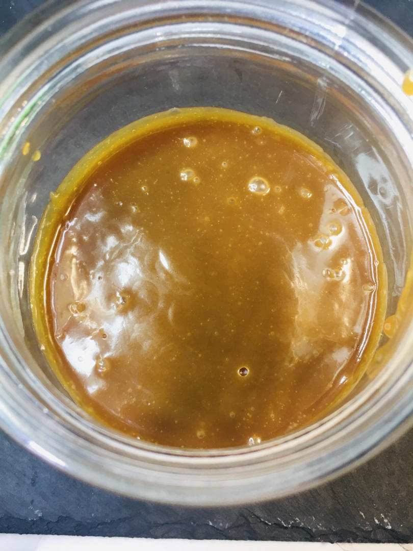 海盐焦糖酱(太妃酱)——奶茶奶油蛋糕淋面等等都能用哦
★装饰技能★