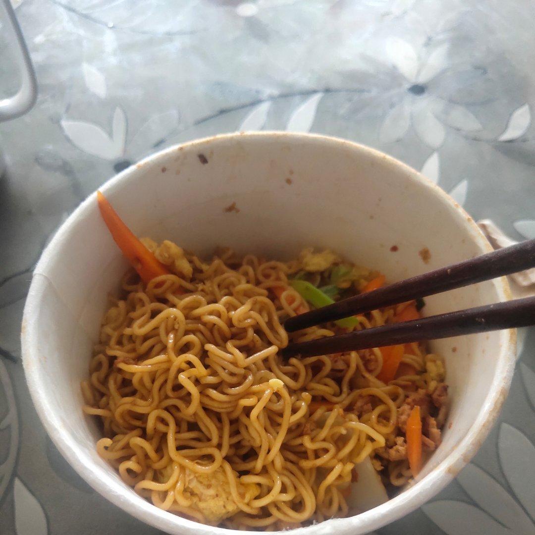 秒杀路边摊的炒方便面