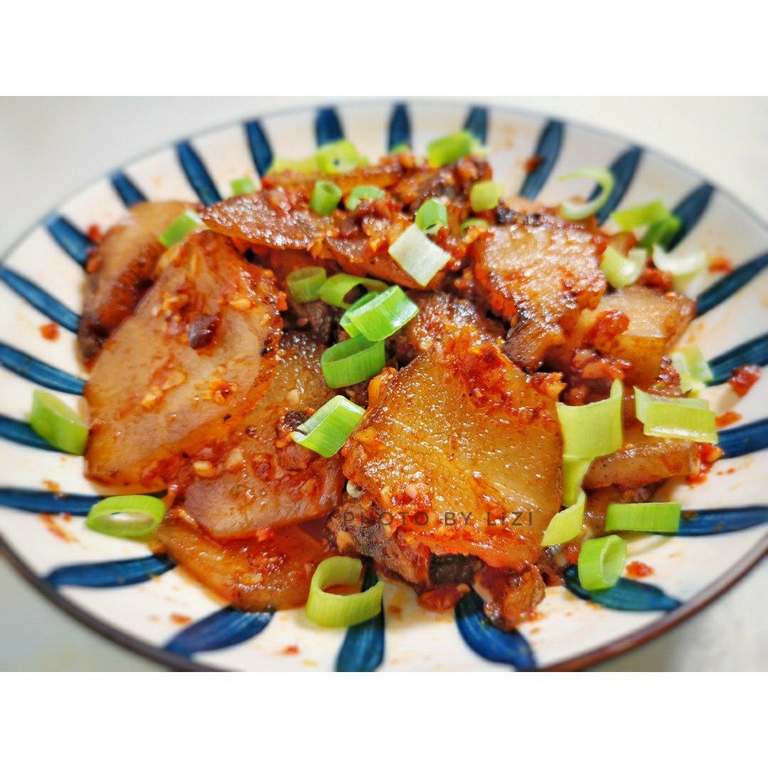 下酒菜㊙️蒜香剁椒蒸腊猪肉‼️好吃赛过腊牛肉