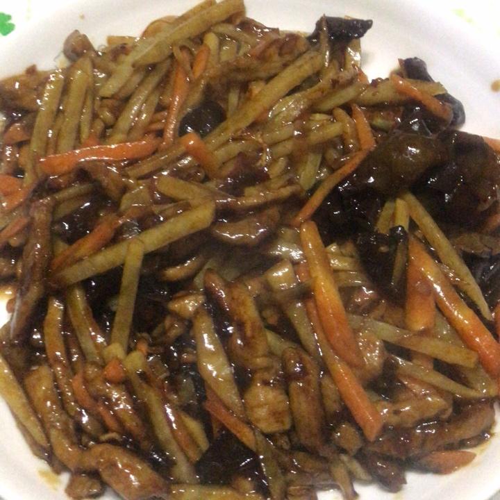 鱼香肉丝Yuxiang Shredded Pork