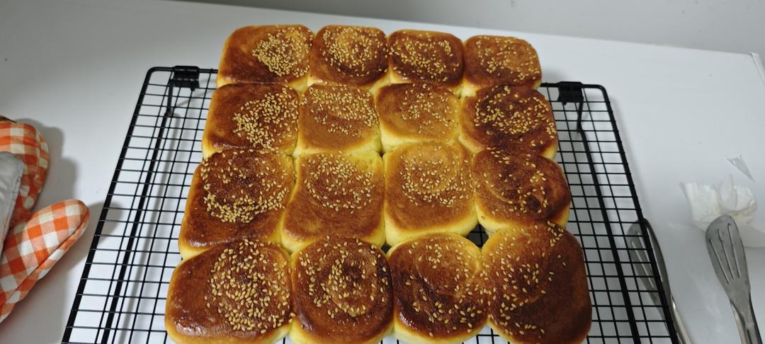 蜂蜜脆底小面包