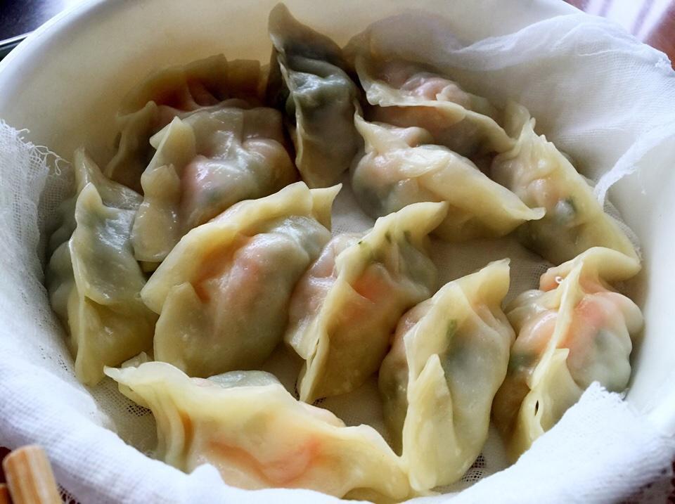大虾仁芹菜鲜肉饺的做法