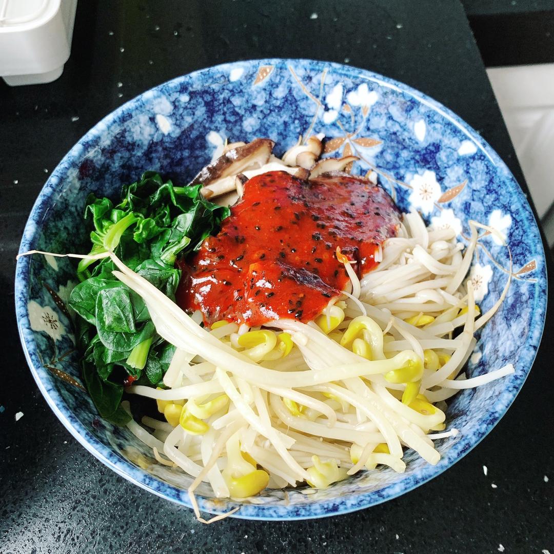 搬来一个很赞的韩式拌饭的方子